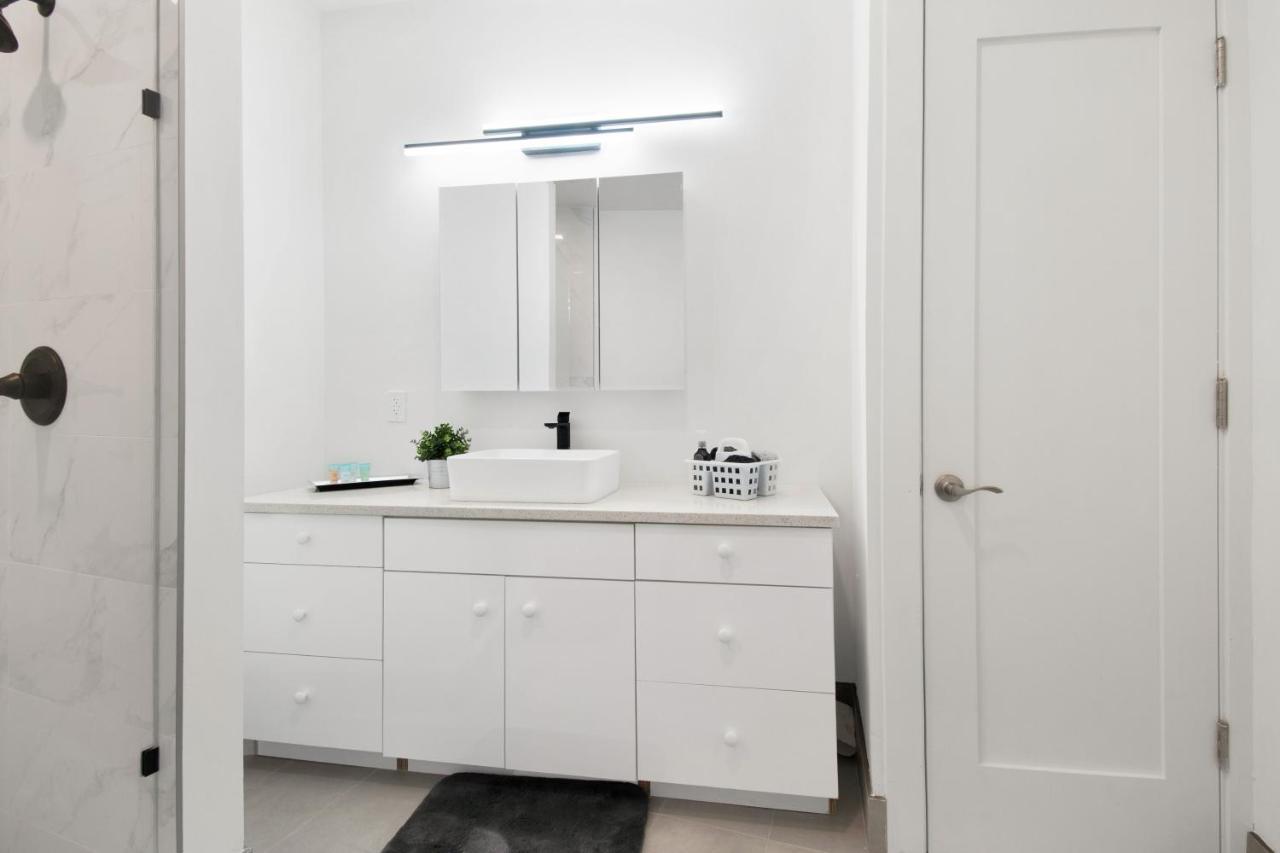 Nest Away 2 Queen Near Ewr-Penn- Free Parking Apartamento Newark Exterior foto